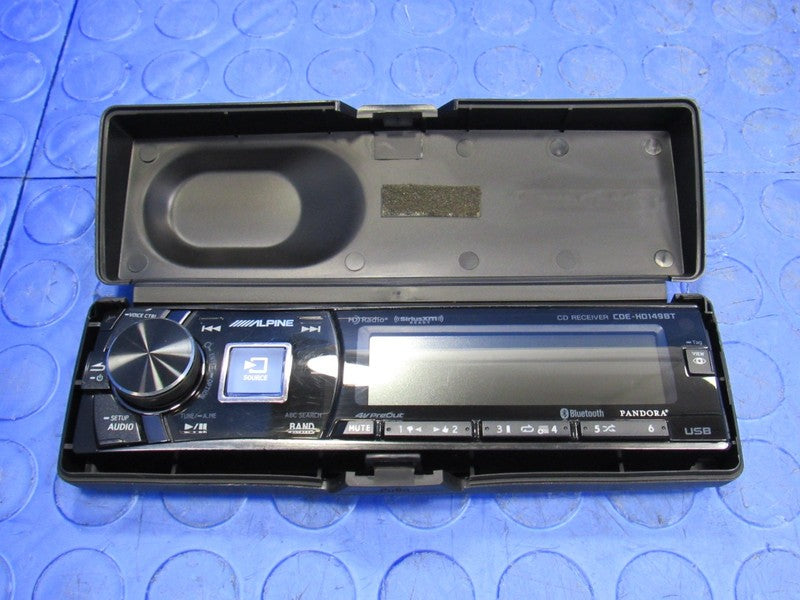 Alpine CDE-HD149BT Bluetooth CD Player AM/FM HD Radio Receiver Head Un