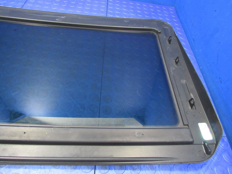 04-10 BMW E60 5 Series Sunroof Moonroof Sun Roof Glass Panel OEM 3291