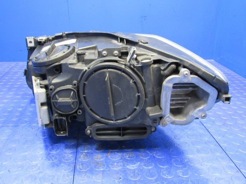 11-13 BMW 5 Series Sedan F10 Right Passenger Xenon HID Headlight Head 