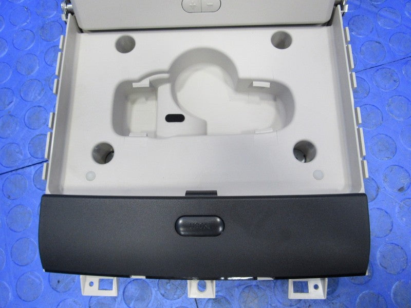 13-15 Caravan Town & Country  Rear Overhead DVD Display Screen Monitor
