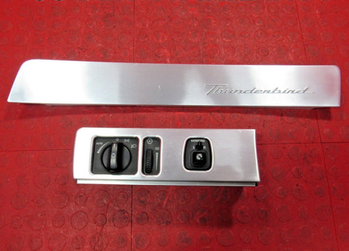 02-05 Ford Thunderbird Instrument Panel Dash Trim Plaque Trim Panels 1