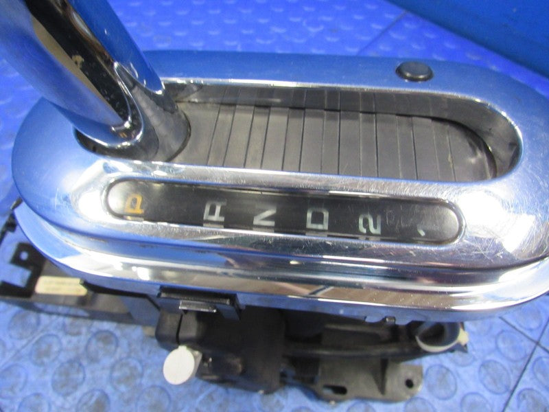 04-08 Ford F150 Console Mounted Floor Shifter Gear Shift Selector Knob