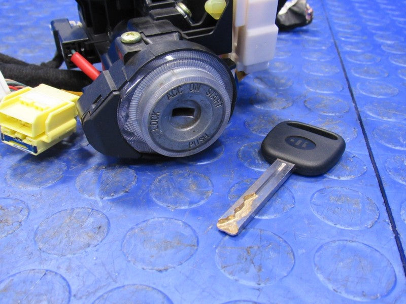 14-19 Kia Soul Ignition Switch Door Lock Cylinder Key Column Cover Shr
