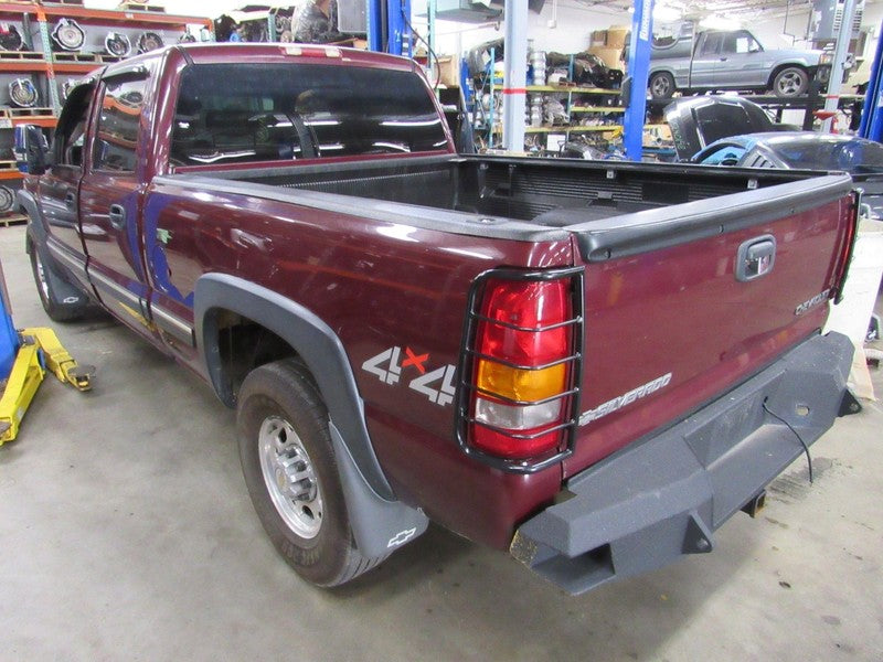 01-06 Silverado Sierra Crew Cab Right RH Passenger Front Door Trim Pan