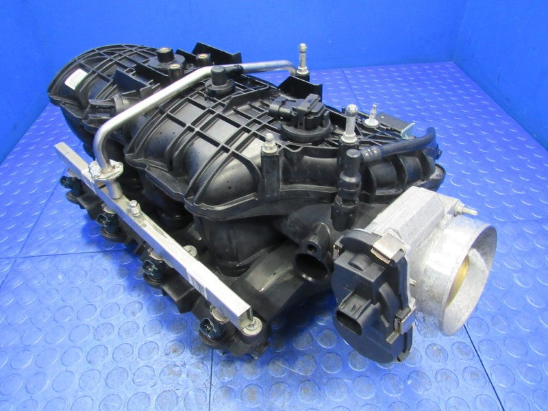 06-09 Chevy Trailblazer SS TBSS LS2 Complete Intake Manifold Throttle 