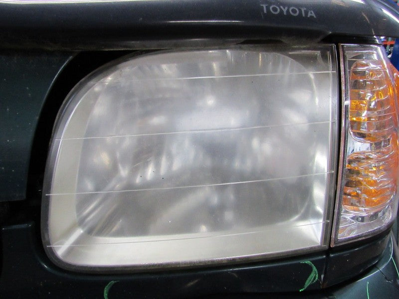01-04 Toyota Sequoia Left LH Driver Side Headlight Head Light Lamp