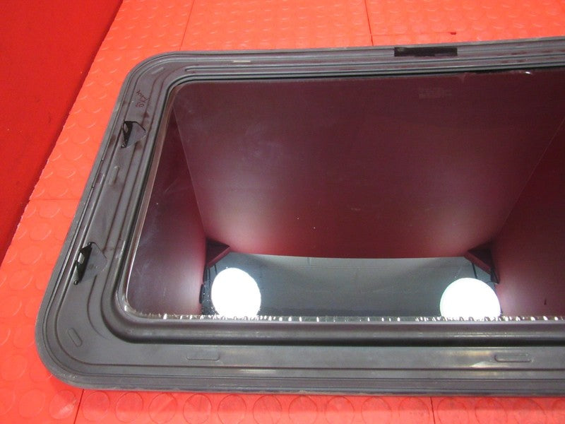 00-06 Yukon Tahoe Suburban Sunroof Moonroof Sun Moon Roof Glass Panel 