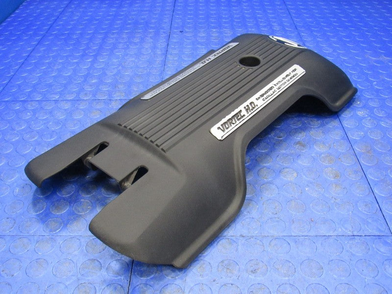 02 Cadillac Escalade 6.0L LQ9 Vortec H.O. 3-Piece Plastic Engine Cover