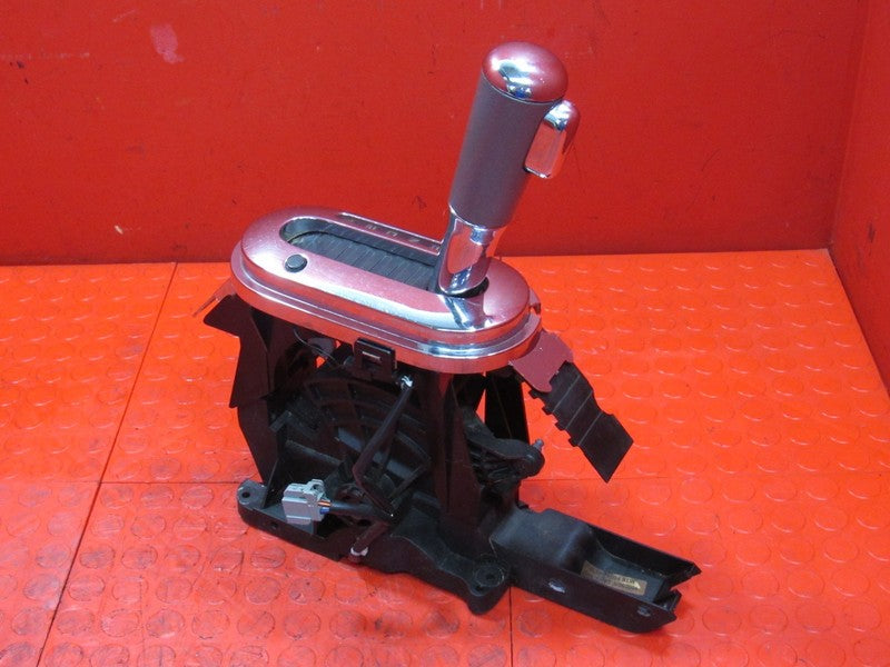 04-08 Ford F150 Console Mounted Floor Shifter Gear Shift Selector Knob