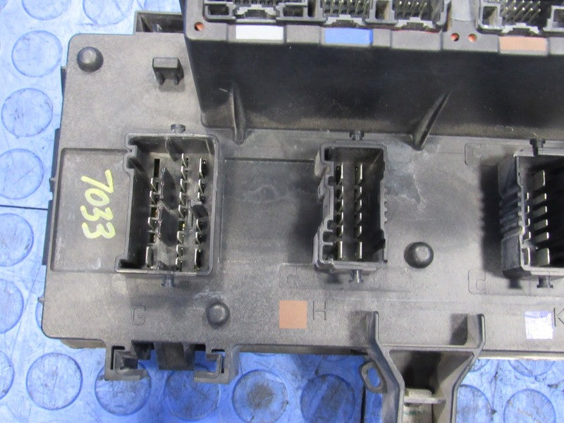 06 Dodge Ram TIPM Totally Integrated Power Module Fuse Box Block 56049