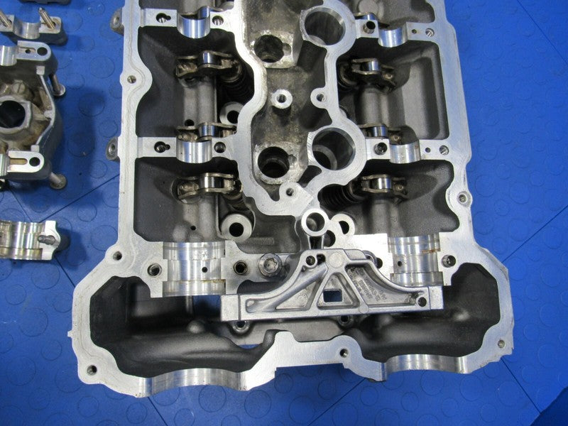 11-13 550i / 09-12 BMW 750i 4.4L N63B44 Right Passenger Cylinder Head 