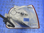 99-03 Volkswagen Eurovan Left Driver Front Turn Signal Housing Lamp 57