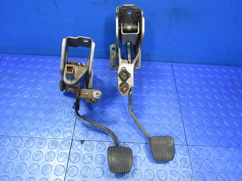 03-09 Nissan 350Z G35 Manual Brake Clutch Cylinder Pedal Set OEM 4104