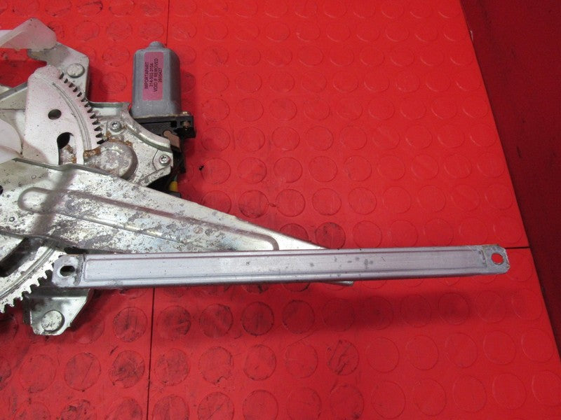 01-07 Toyota Sequoia Power Rear Window Lift Gate Motor Regulator Assem