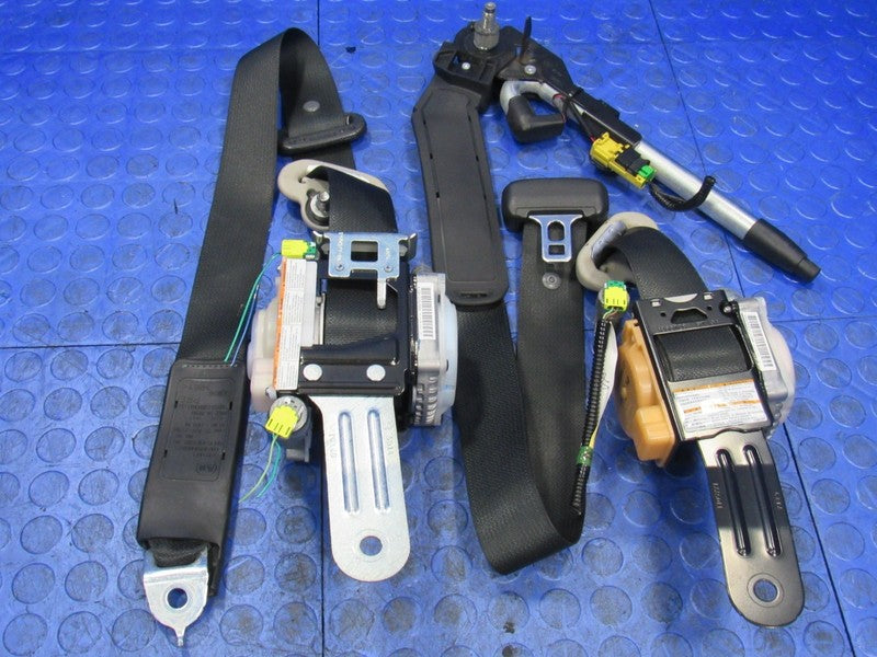 15-20 Honda Fit Front Left LH Driver Right RH Passenger Seat Belt SET 