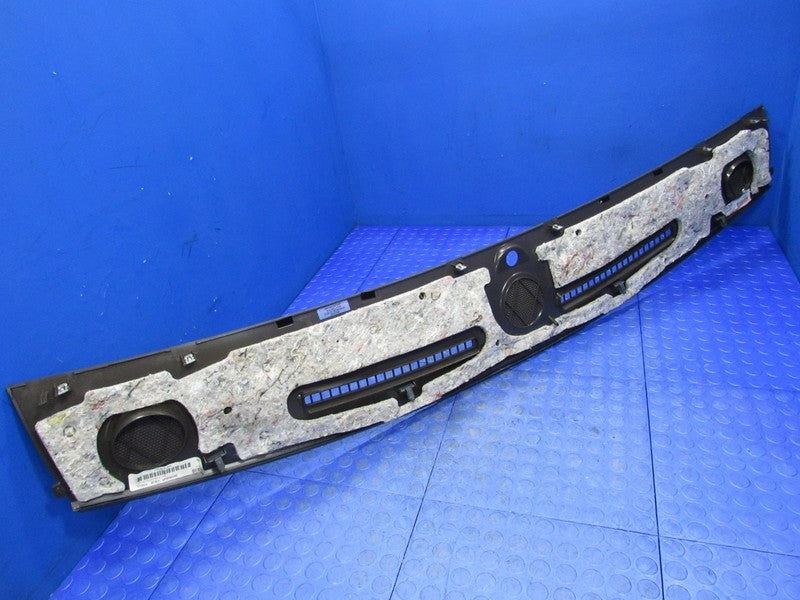 11-16 Grand Caravan Town & Country Upper Dash Defrost Trim Panel Brown