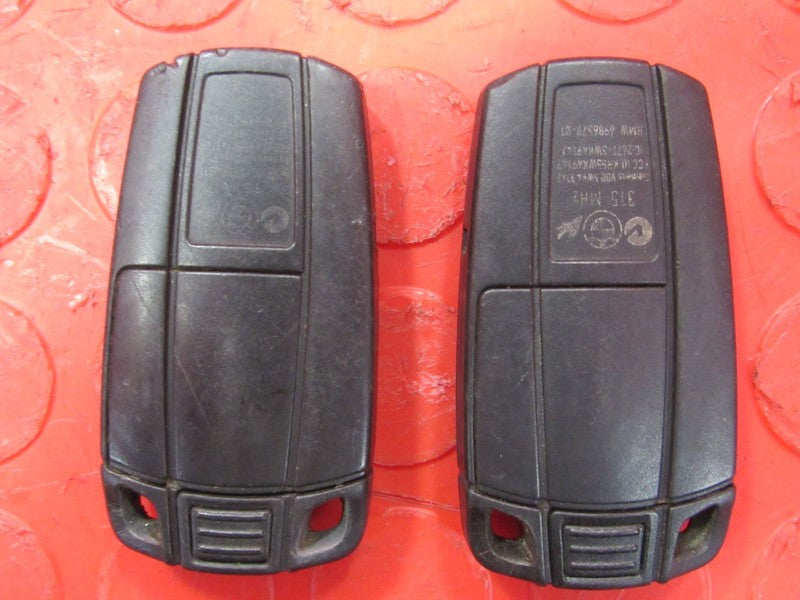 09 BMW 335i 3.0L E90 DME ECU ECM PCM CAS Engine Computer Key Set 7 592