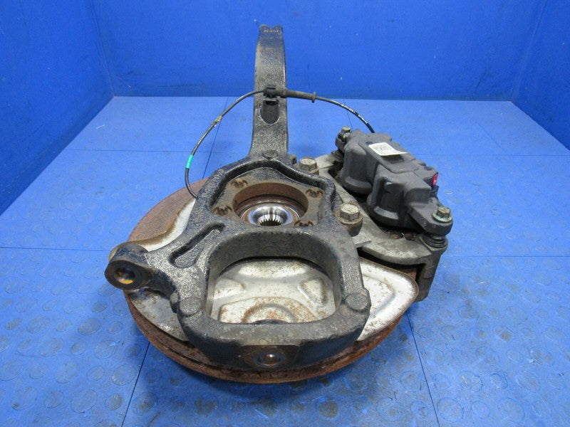 05-14 Chrysler 300 / 07-14 Charger AWD Left Front Caliper Knuckle Hub 