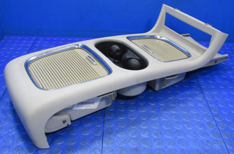12-20 Dodge Grand Caravan Front Center Cup Holder Console Assembly Tan