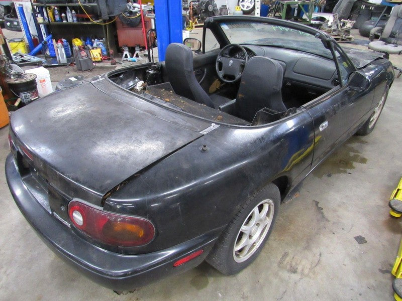 90-97 Mazda Miata MX-5 NA Right RH Passenger Side Taillight Tail Light