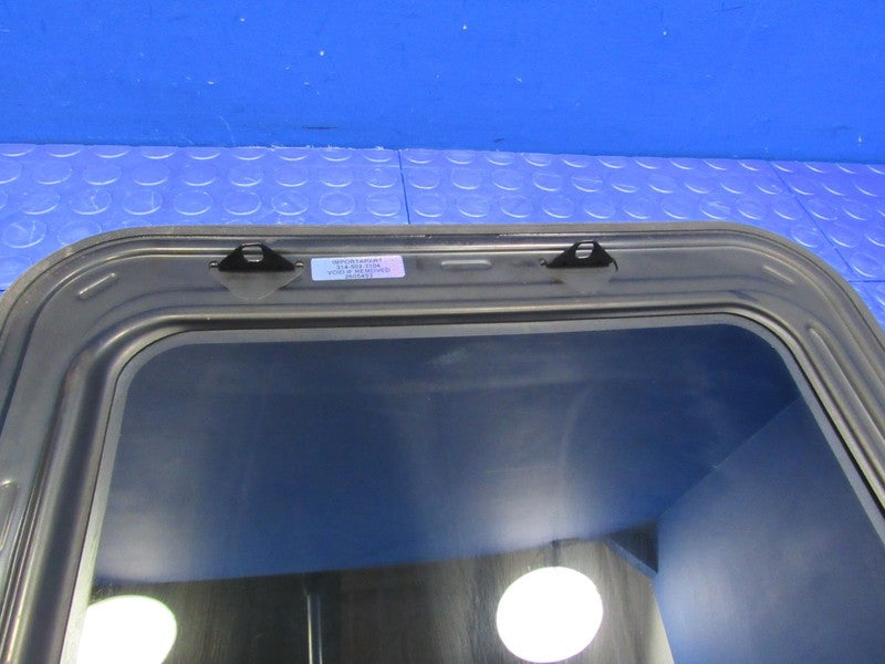 00-06 Yukon Tahoe Suburban Sunroof Moonroof Sun Moon Roof Glass Panel 