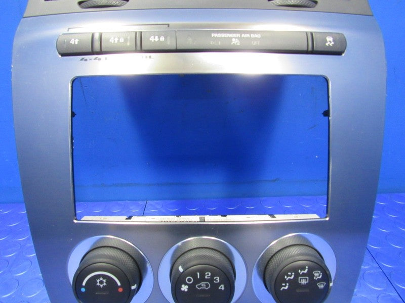 06-10 Hummer H3 H3T Dash Air Vent Radio Climate Control Panel Bezel 27