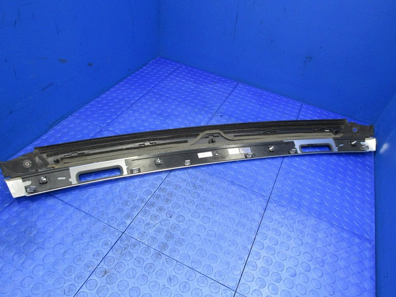 10-17 Audi A5 S5 RS5 Convertible Front Windshield Trim Bezel Reveal Mo