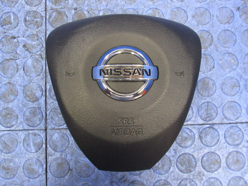 16-18 Nissan Maxima Driver Steering Wheel Mounted Airbag Air Bag Black