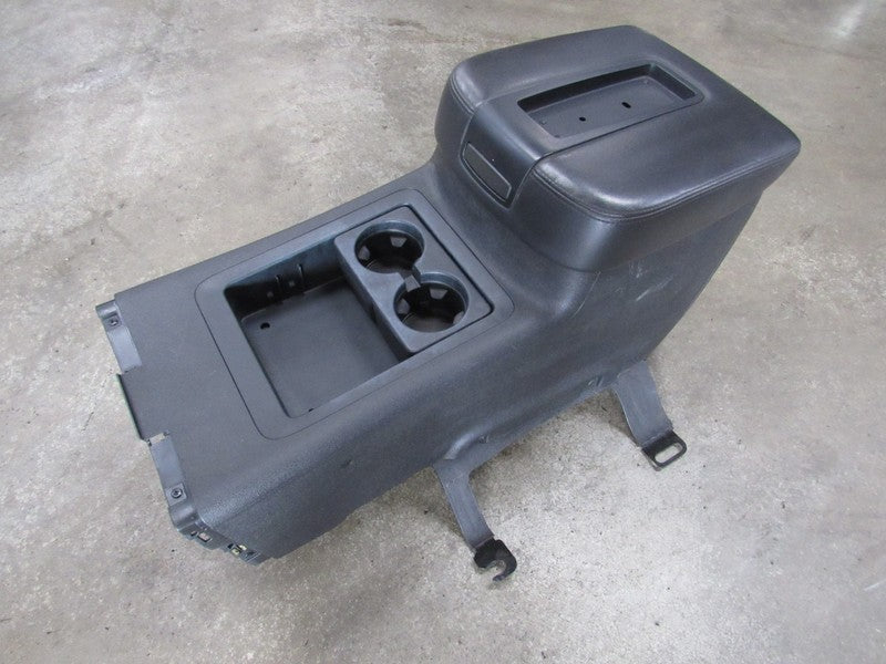 08-14 Silverado Sierra Yukon Tahoe Center Console Cup Holder Armrest B