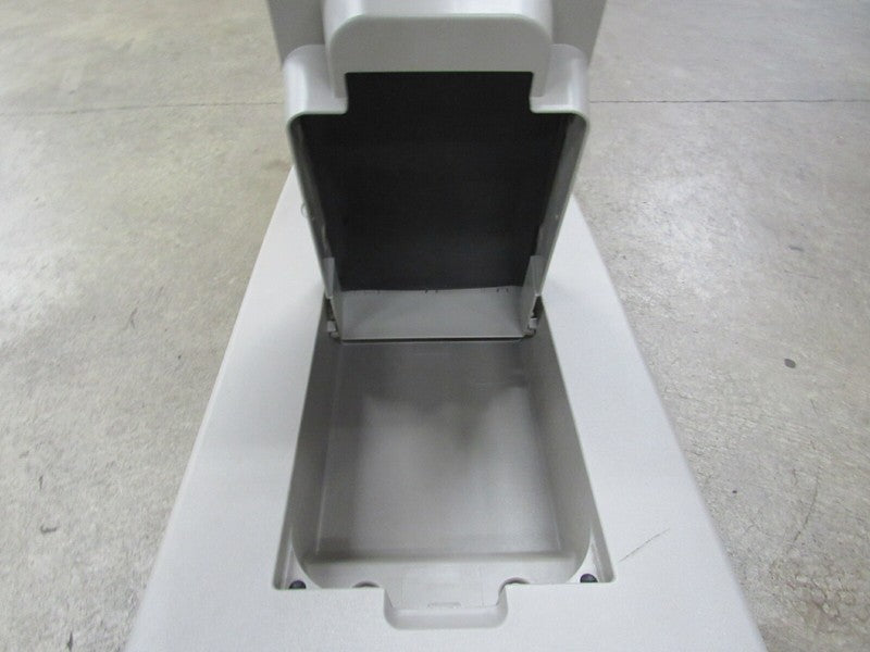 06-07 Nissan Armada LE SL Rear Overhead Console Gray Without DVD 96980
