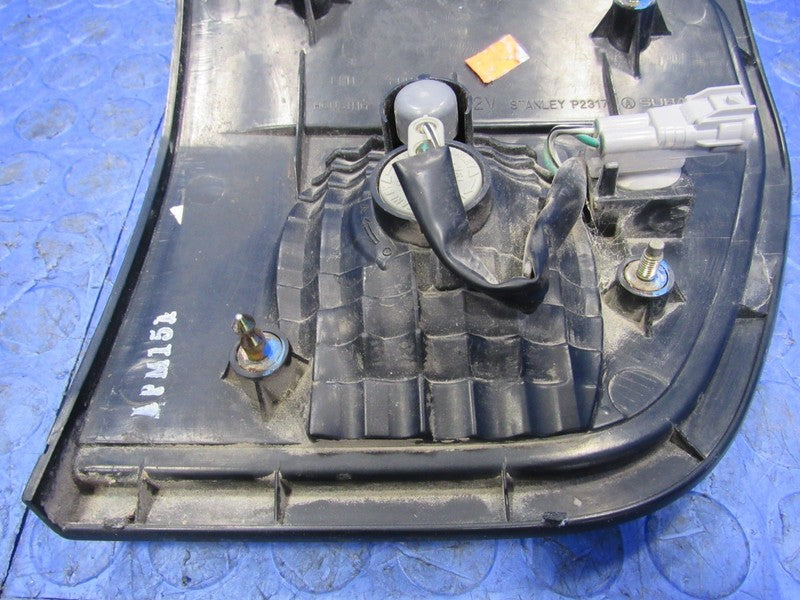 03-06 Subaru Baja Right RH Passenger Side Inner Taillight Tail Light L