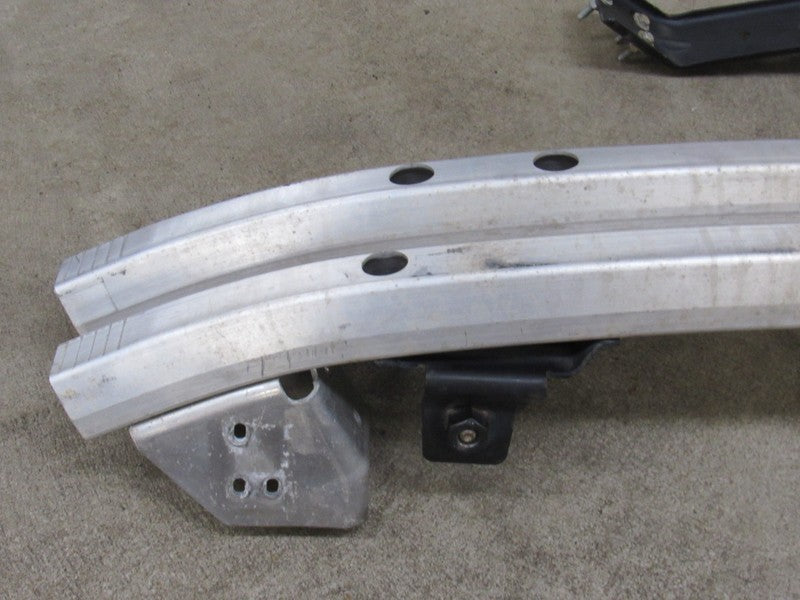 07-14 Tahoe Hybrid Front Impact Reinforcement Bumper Support Crash Bar