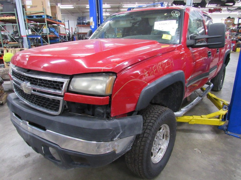 06-07 Silverado Sierra Left LH Driver Side Front Door Trim Panel W/O S