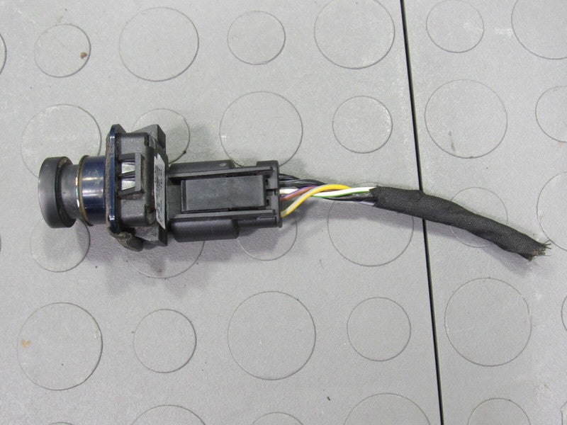 13-19 Ford Taurus / Police Interceptor Reverse Backup Camera AG11-19G4