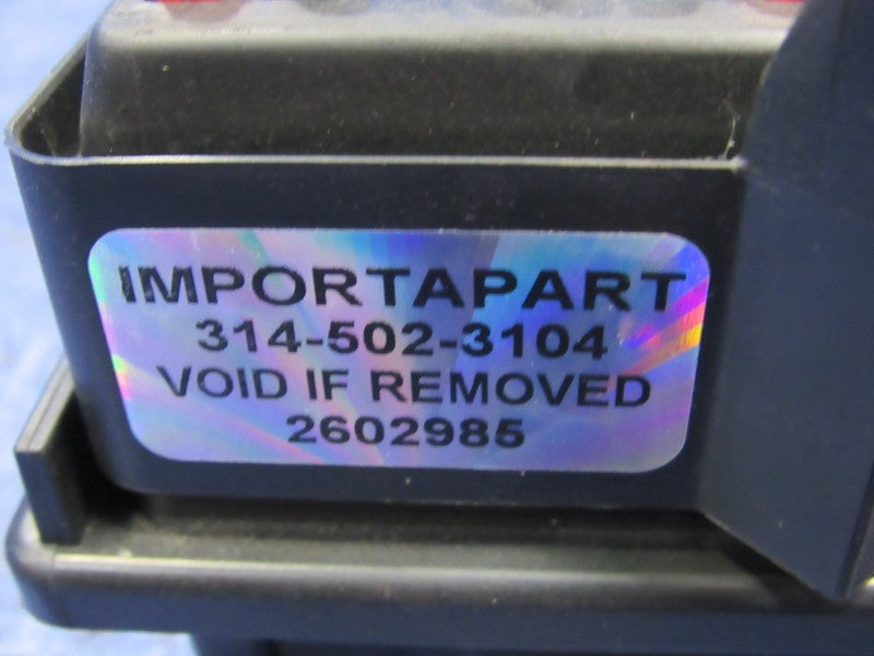 00-02 Silverado Tahoe Yukon Suburban Under-Hood Fuse Relay Box Block C