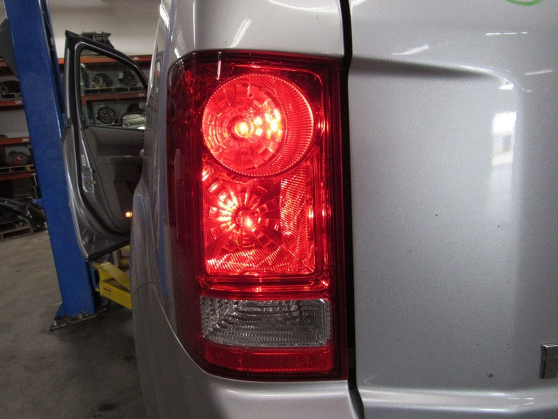 09-15 Honda Pilot Left LH Driver Side Taillight Tail Light Lamp
