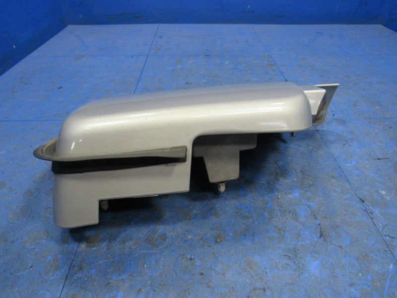 06-10 Hummer H3 H3T Right RH Passenger Side Front Fender Cowl Cap Whit