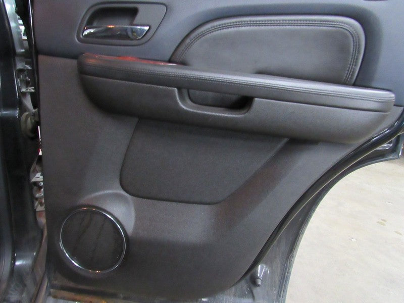 07-09 Escalade Right RH Passenger Side Rear Door Trim Panel Black