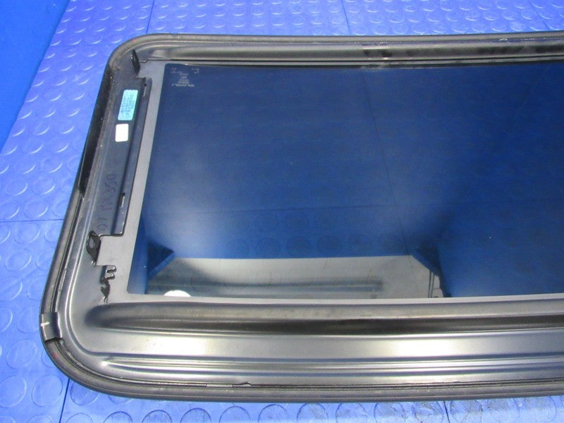 04-15 Lexus RX350 RX400 RX450 Sunroof Sun Roof Moonroof Glass Single P