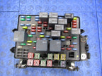 03-07 Hummer H2 Silverado Sierra Tahoe Engine Fuse Panel Relay Box 151