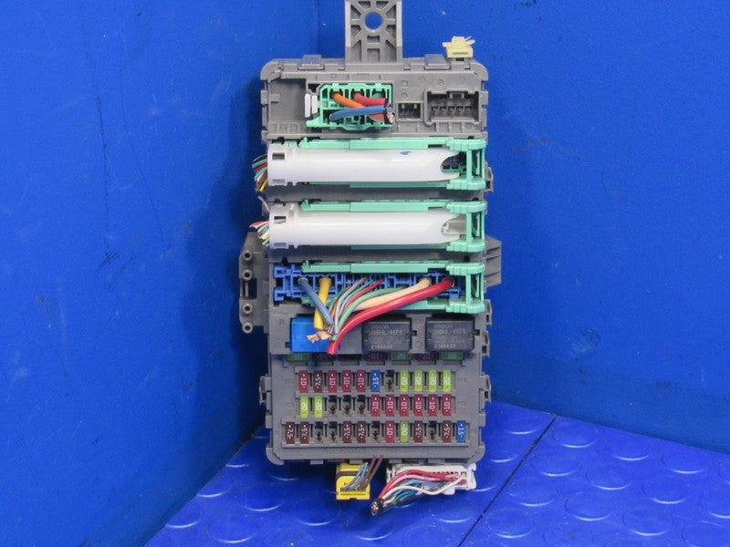 15 Honda Accord AT Cabin Interior Fuse Relay Box Block 38200-T2A-A02 1