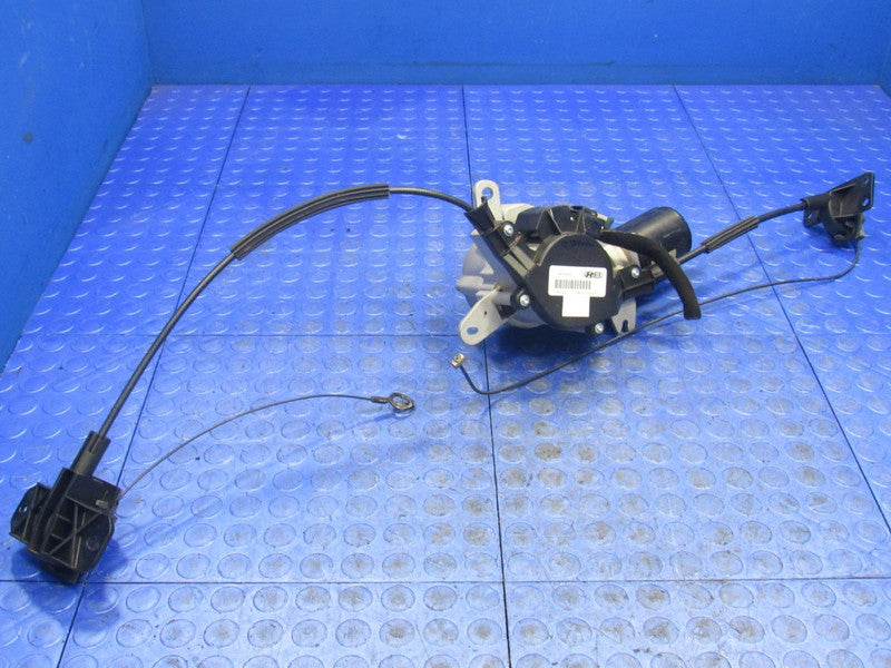 15-21 Kia Sedona Rear Driver Side LH Sliding Power Door Motor Assembly