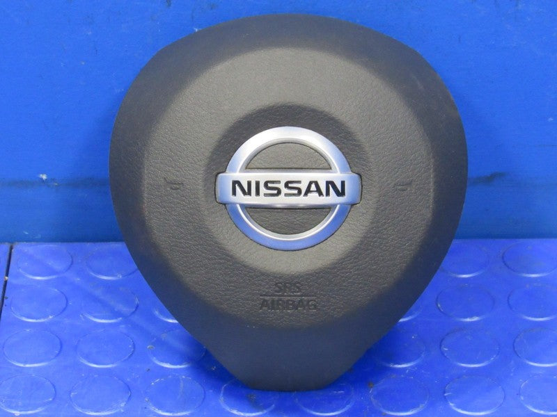 2O-22 Nissan Versa Driver Steering Wheel Mounted Airbag Air Bag Black 