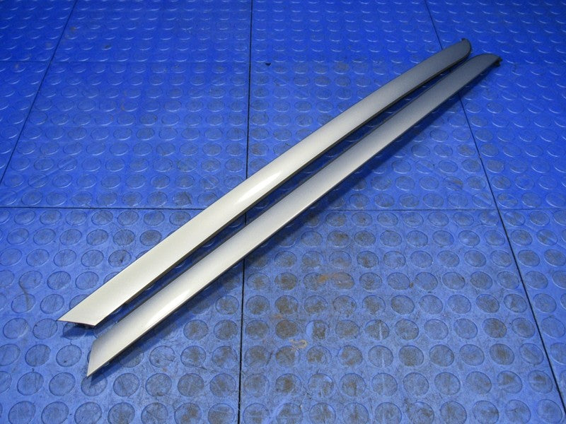 04-10 BMW X3 Silbergrau Metallic Windshield Molding Trim Set A-Pillar 