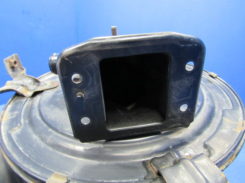 93-95 Toyota Land Cruiser J80 4.5L 1FZ-FE Air Cleaner Assembly 17700-6