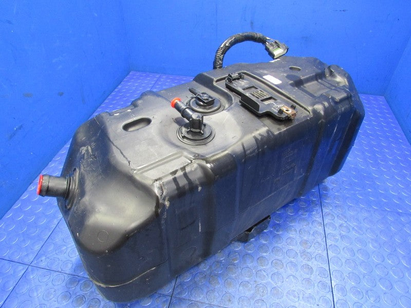 17-20 Chevrolet Express Savana 2500 3500 DEF Tank Exhaust Fluid Reserv
