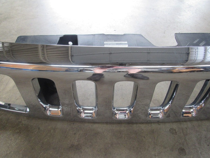 06-10 Hummer H3 H3T Front Upper Radiator Grille Assembly Chrome 152952