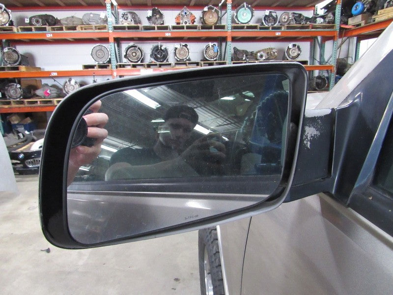 95-99 Tahoe Yukon Left LH Driver Side Power Door Mirror Black