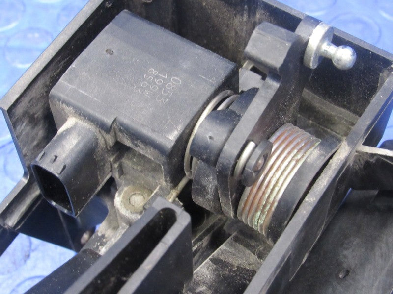 03-04 Dodge Ram 5.7L 5.9L Accelerator Pedal Position Sensor APPS OEM 2