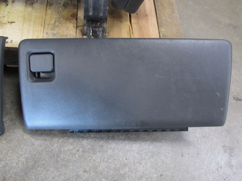 03-06 Silverado Sierra Complete Center Floor Console Swap Very Dark Pe
